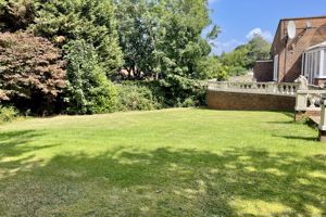 Photo 9- click for photo gallery